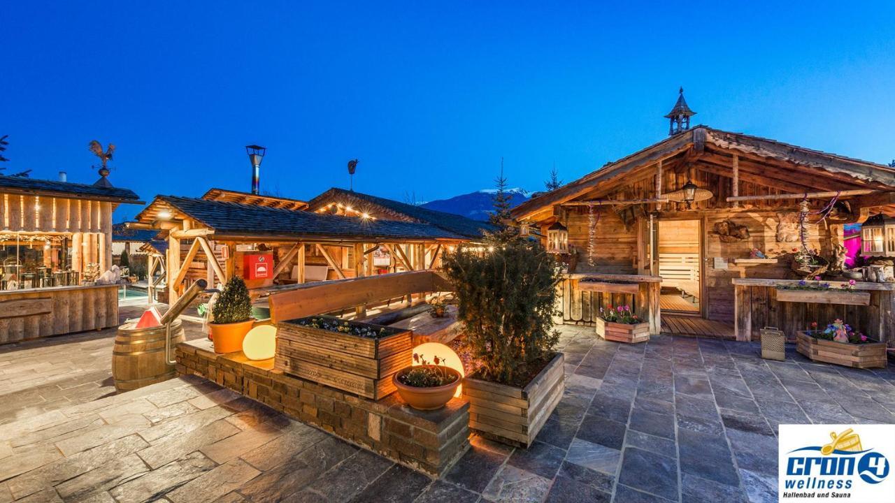 Hotel Garni Hochgruber Brunico Exterior photo